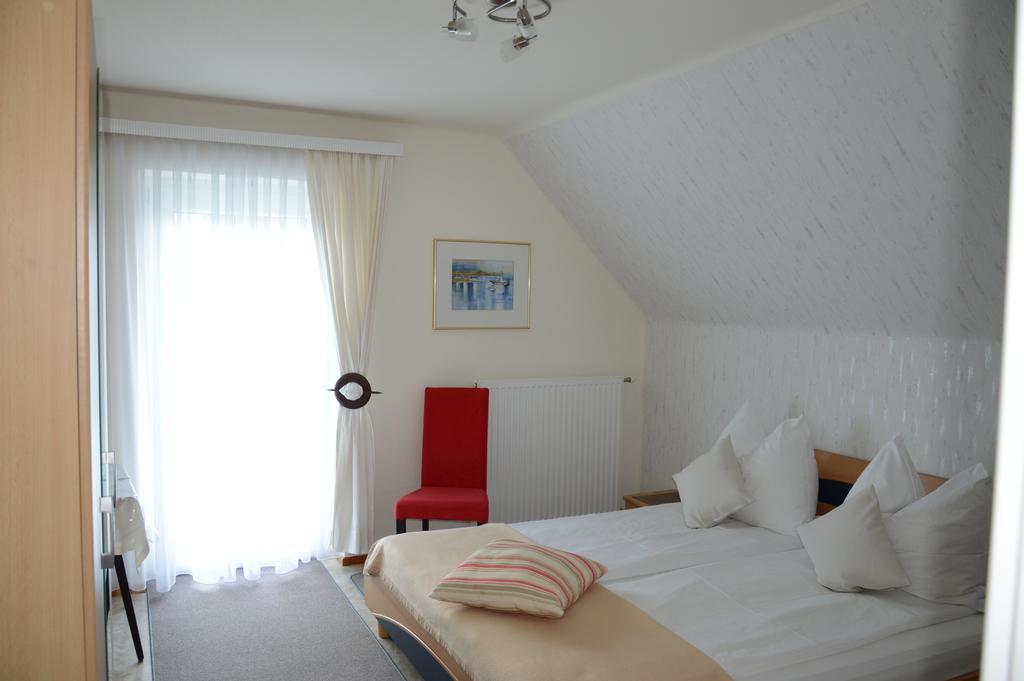 Haus Thon Appartement Bodensdorf Kamer foto