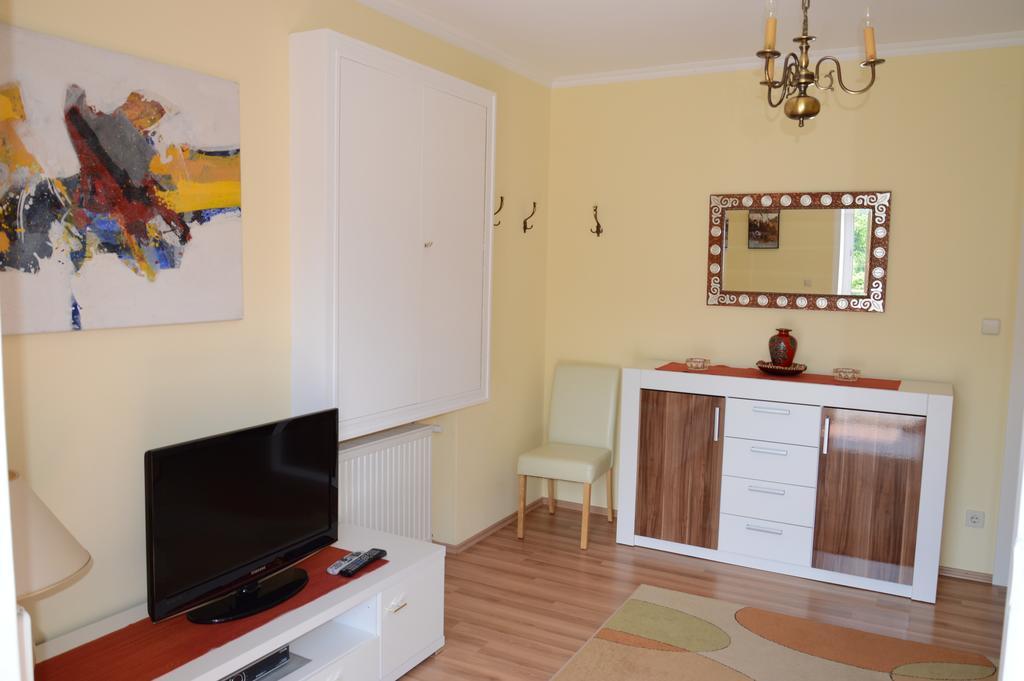 Haus Thon Appartement Bodensdorf Kamer foto